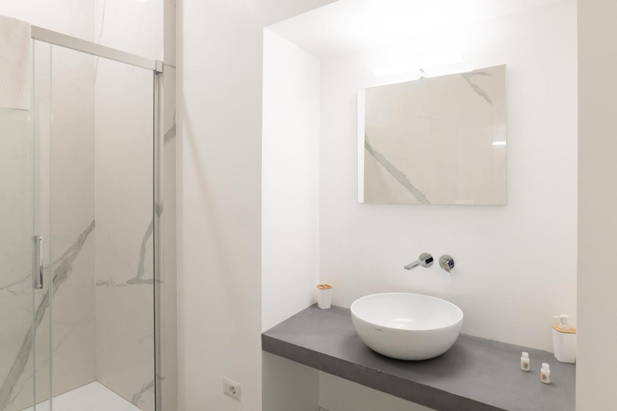 Relais Palazzo Nizza - Luxotel & Apartotel ซาแลร์โน ภายนอก รูปภาพ