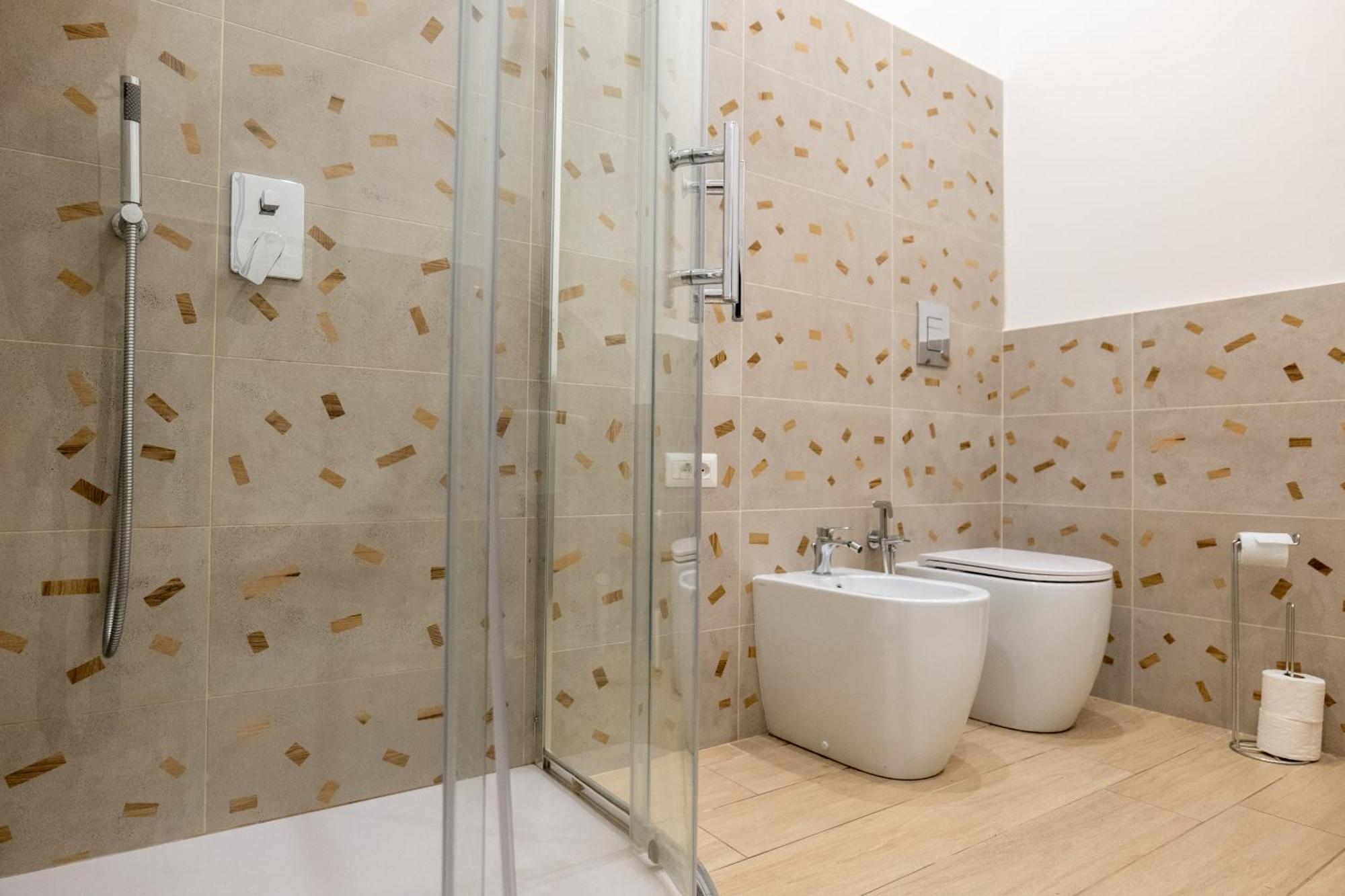 Relais Palazzo Nizza - Luxotel & Apartotel ซาแลร์โน ภายนอก รูปภาพ