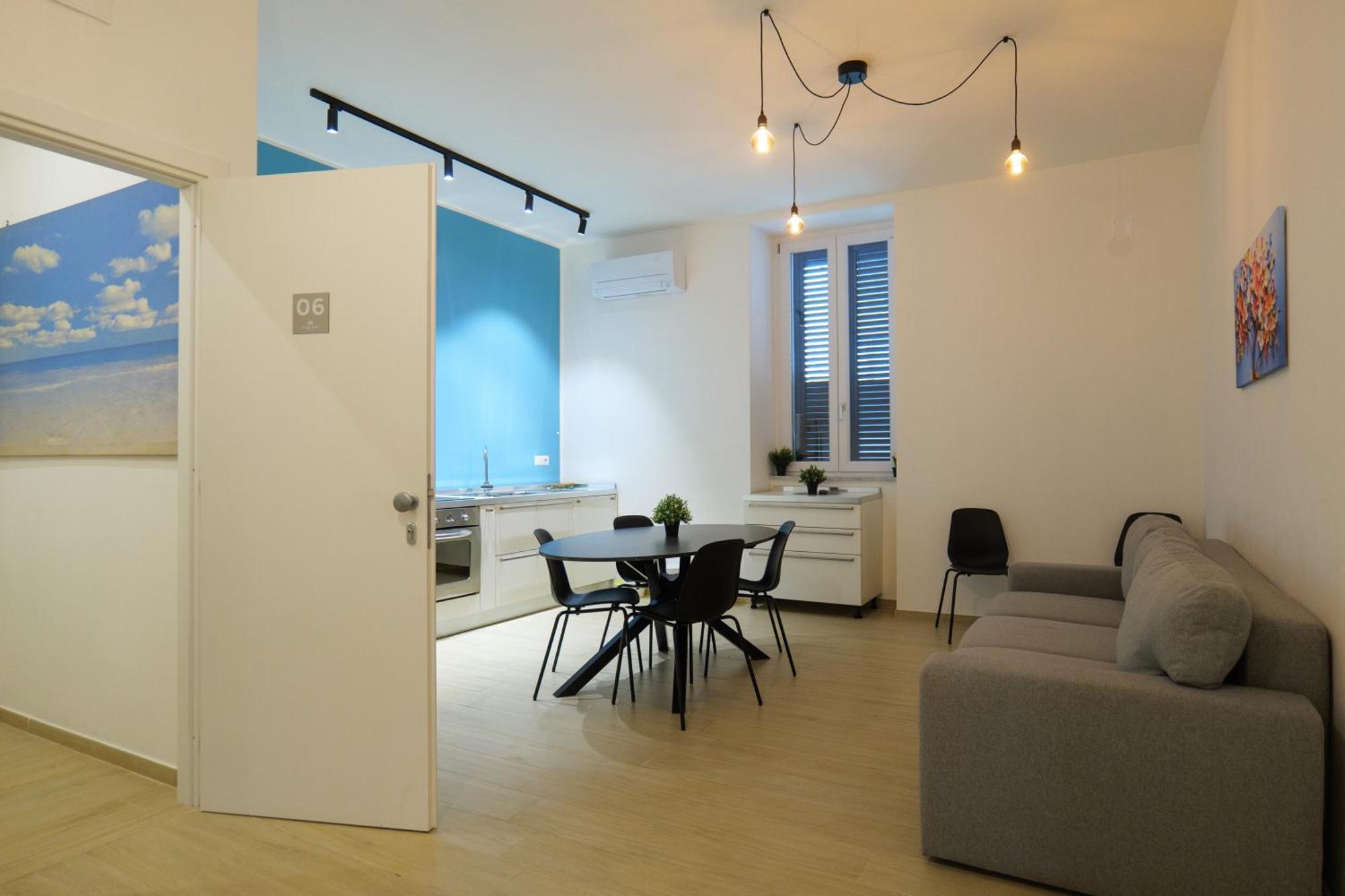 Relais Palazzo Nizza - Luxotel & Apartotel ซาแลร์โน ภายนอก รูปภาพ