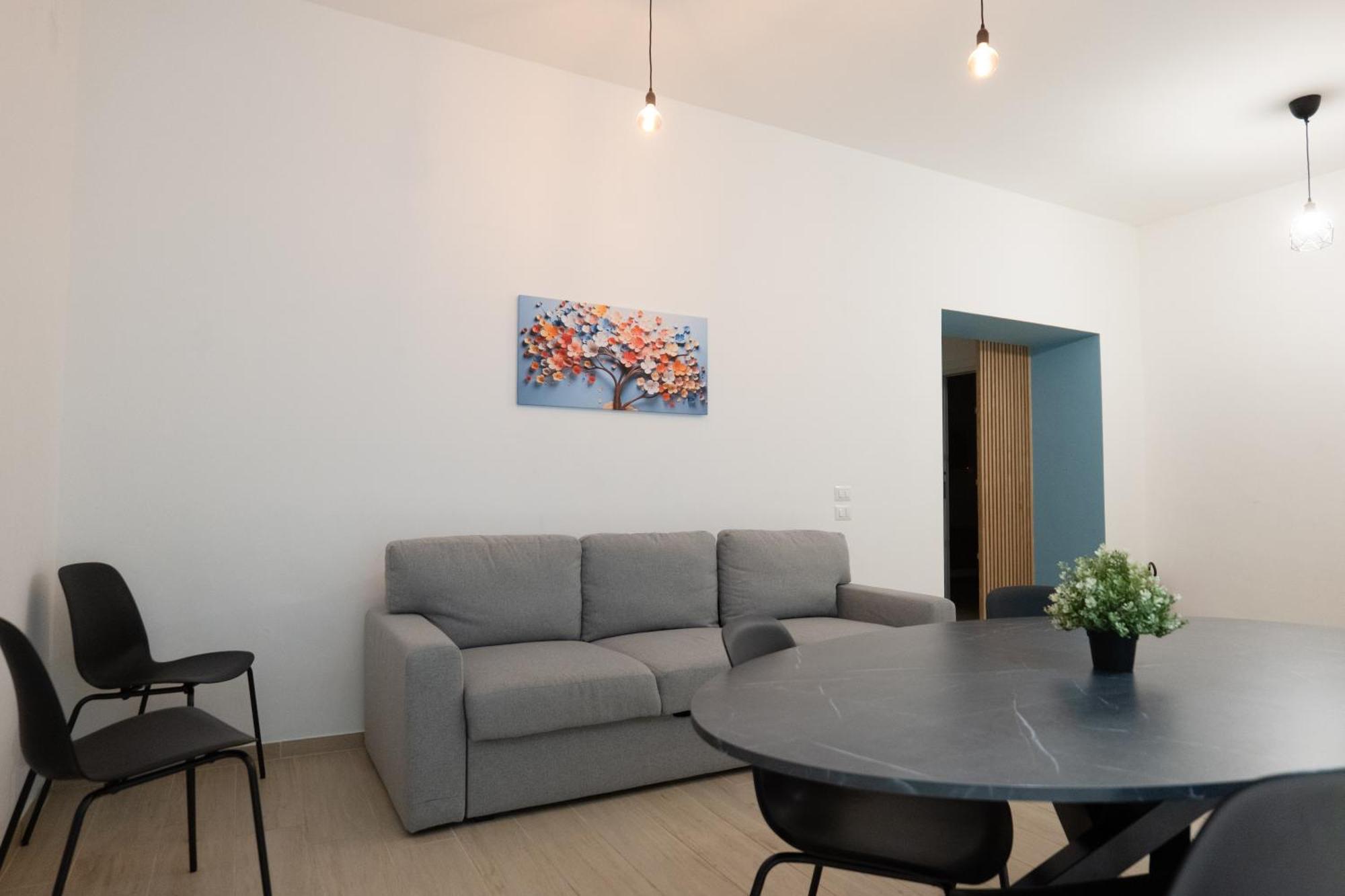 Relais Palazzo Nizza - Luxotel & Apartotel ซาแลร์โน ภายนอก รูปภาพ